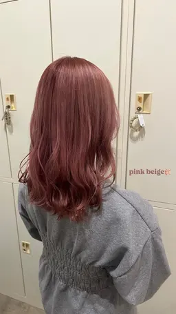 12月28日 18時20分​〜​🌀ダブルカラー(ブリーチ)リタッチ⭕️※施術内容、髪の長さによって料金は異なります。