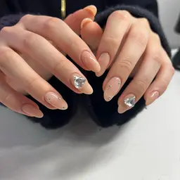 オフあり　オフ➕ワンカラー➕ストーン10✨