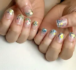ハンド✋ オフ無♢シンプル🔸 ショートネイル✨仕上がりの自爪が4ミリまで/2色可♡（ワンカラー・ラメグラデ・全面ラメ）