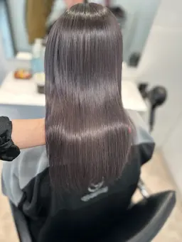 艶髪カラー+髪質改善トリートメント🤍🥣