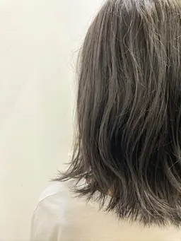 カット×シングルカラー