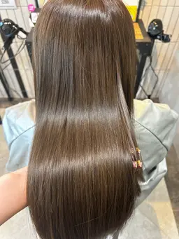 縮毛矯正カット＋IRONOWA前処理トリートメント🫧 ͛.*