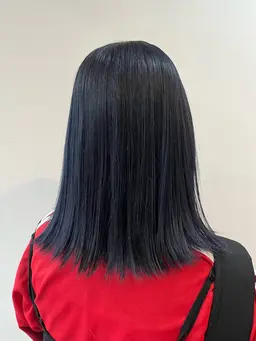 ヘアカラー＋最高級トリートメントバイカルテ