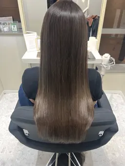 🩵カット+髪質改善高発色アディクシーカラー+超音波COTAプレミークトリートメント🩵（再来様は別途指名料500円）