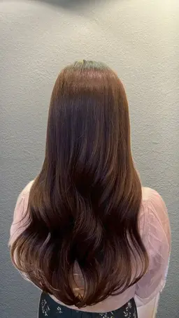 髪質改善トリートメント(ｅｎｅｌ)になります。現在モデルさんを募集中で限定価格、限定4名になります。