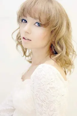 レディースカット（シャンプー、スタイリングあり）