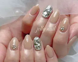 ★シンプルネイル★ワンカラー+ストーン埋め尽くし&大きいパーツ2本