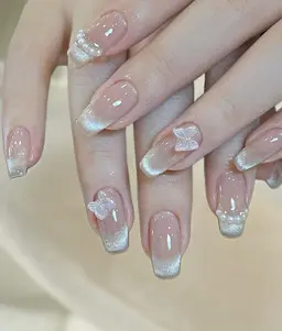 シンプル持ち込みOK 両手デザイン合計4本　　6880円