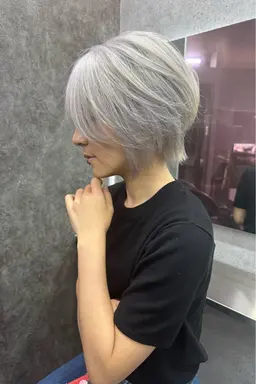 ✨ミニモ限定✨ 🌈ショートカット+ブリーチカラーモデル🌈