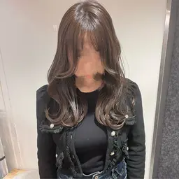 韓国風レイヤーカット＋髪質改善カラー