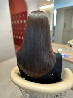 【🫧うる艶髪🫧】縮毛矯正&トリートメントでモテ髪🪞💛