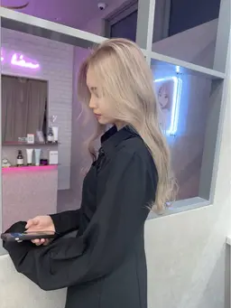 【12月5日1名限定🧸】ブリーチカラー(1回)+メンテナンスカット+髪質改善トリートメント