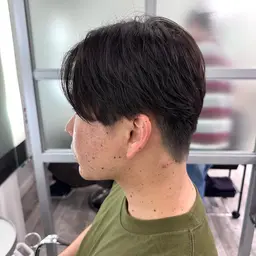 men's話題沸騰❤️‍🔥センターパートカット➕深みカラー🫟➕クイックトリートメント🧖‍♂️