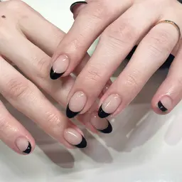 【オフなし】ハンドフレンチ🐈⬛