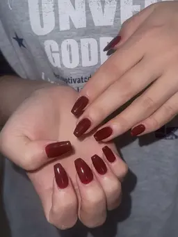 期間限定価格‼️ハンドネイル 🌈オフ込みワンカラー🌈