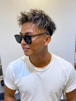 メンズカット＋パーマ＋ホワイトメッシュ