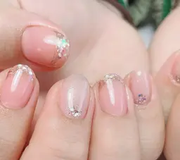 オフィスネイルの最高峰★ 4本​〜​10本アート