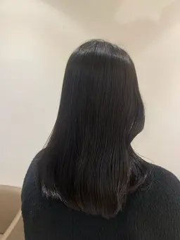 ［🌧️梅雨の髪のうねりに🌧️］髪質改善ストレート＋Aujuaトリートメント