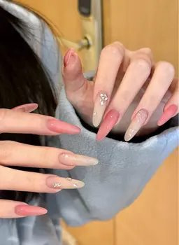 チップ・長さ出し・春デザイン🌸