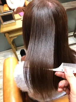 カット、髪質改善トリートメント　13420円→10000円