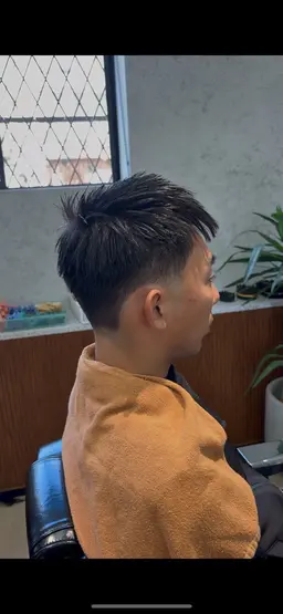 メンズカット　ヘッドスパ　シェービング