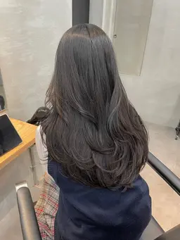 ヘアアレンジ（ハーフアップ、コテ巻き）