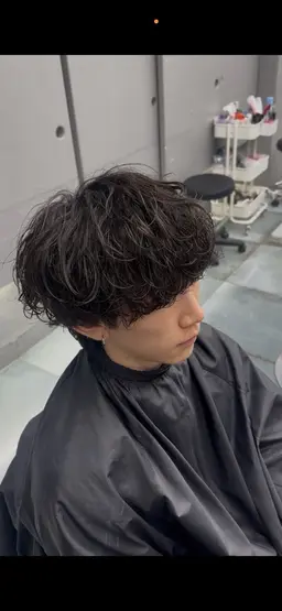 『初パーマにオススメ‼️』💈カット➕シャドウパーマ・ツイストスパイラル・波巻きパーマ💈
