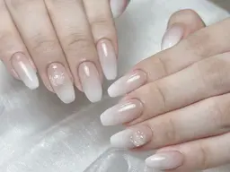 【人気No.2】ベイビーブーマーネイル 5500円(パーツ2本含め)