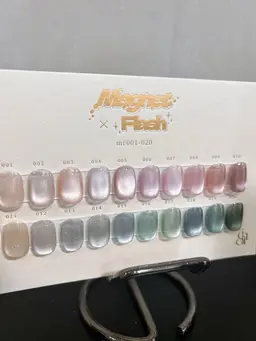 ［オフ無しの方限定］ワンカラーorマグネット🦋丁寧な甘皮ケア付き🪽おすきなカラーお選びください🌈試し塗り可能◎