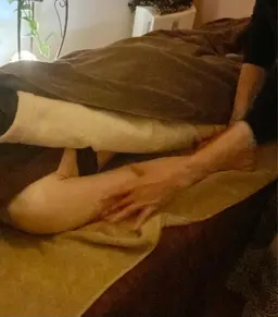 全身オイルリンパマッサージ　＋お腹＋ハンドマッサージ付き　120分