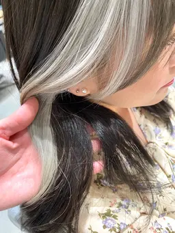 大人気🌟ハイライトorインナーカラー＋オンカラー＋選べる髪質改善トリートメント