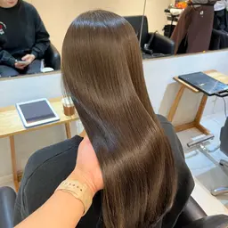 【✨ツヤのある髪にしたい方必見✨】髪質改善カラー+内部補修型トリートメント＋超音波アイロン