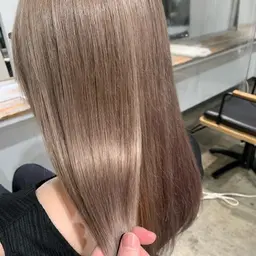 ✨赤味消し艶感イルミナカラー＋トリートメント