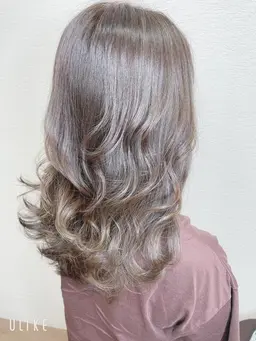 🌴🌴🌴赤みを消すアディクシーカラーを使ったカラーリング＆トリートメント