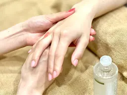 ✨【無料】美爪ハンドネイルケア60分｜甘皮ケア＋ツヤ磨き＋トリートメント🌿