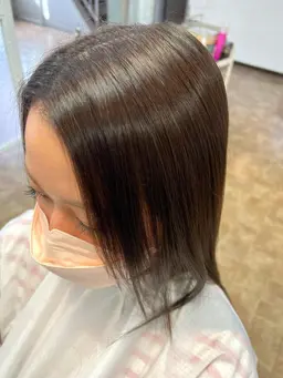 似合わせカット、前髪シルキーストレート🌸髪質改善トリートメント付き🐈前髪のクセが気になる方。自然な仕上がりになります