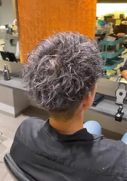 【ケアブリーチ使用】メンズカット×ダブルブリーチ