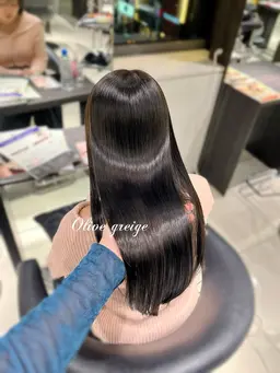 【成人式前限定㊗️✨️】𝐨𝐧𝐞 𝐜𝐨𝐥𝐨𝐫+髪質改善トリートメント+顔周り𝐜𝐮𝐭+炭酸スパ🥣🎀