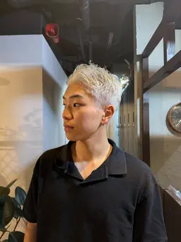 メンズカット+2回ブリーチ＋カラー