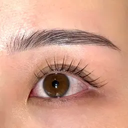 【堺市駅すぐ】眉毛WAX＋まつげパーマSET ¥6,900