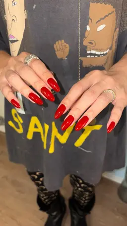 ❣️平日限定ワンカラー/ラメグラ❣️ロング爪の方は事前にお伝えください。時間の都合上ご予約が難しい場合がございます。