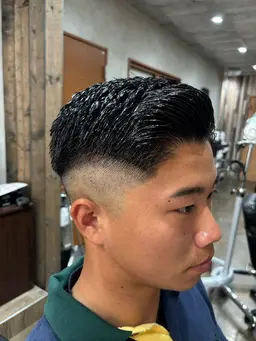 💈BARBER💈限定クーポン❗️メンズ短髪×フェードカットシャンプー込み！！土日祝＋500円