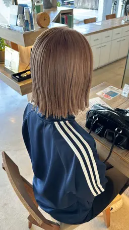 ケアブリーチ＋Aujuaトリートメント(髪質診断付き)