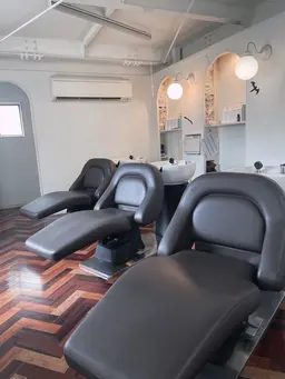 【髪が喜ぶ癒し時間】🫧ヘアエステ🫧(ブロー込み)☆最高級トリートメントマッサージ☆