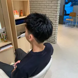 【リピーター様限定】☘️メンズカット+美眉カット☘️