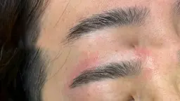 【骨格似合わせ】眉毛wax