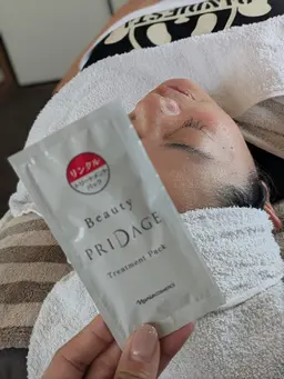 お肌ぷるぷるエステ