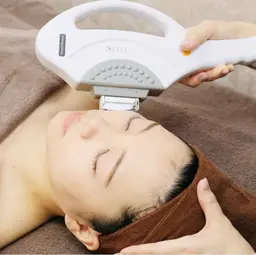 目指せ毛穴レス肌✨お顔脱毛😊✨