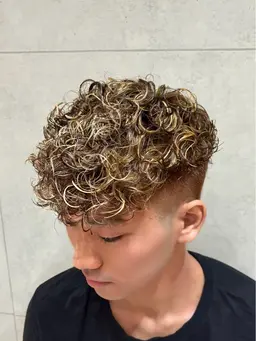 カット+ハイライトカラー(オンカラー込み)