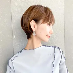 ✨白髪も綺麗に✨カット+N.ケアカラー+スチームトリートメント🌟グレイカラー(白髪染め)もお任せ下さい🥰